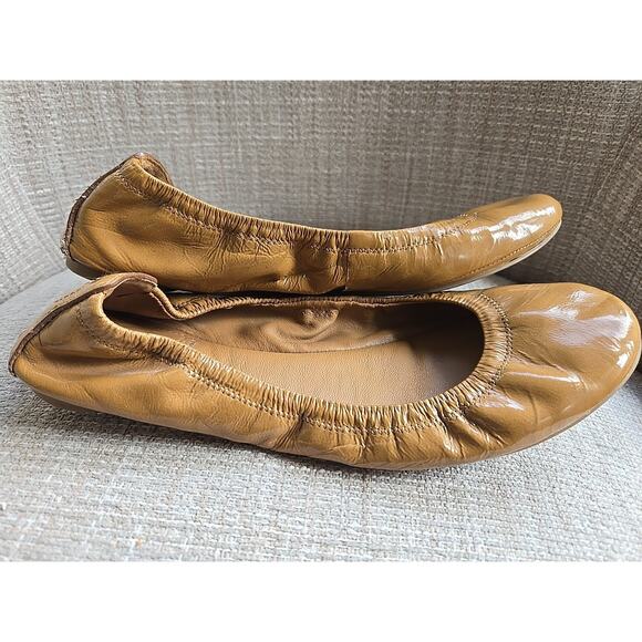 Tory Burch Tan Eddie Patent Leather Ballet Flats Size 7 - Picture 3 of 8
